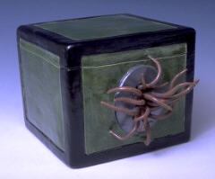 Box With Worms: 5"x7"x7"